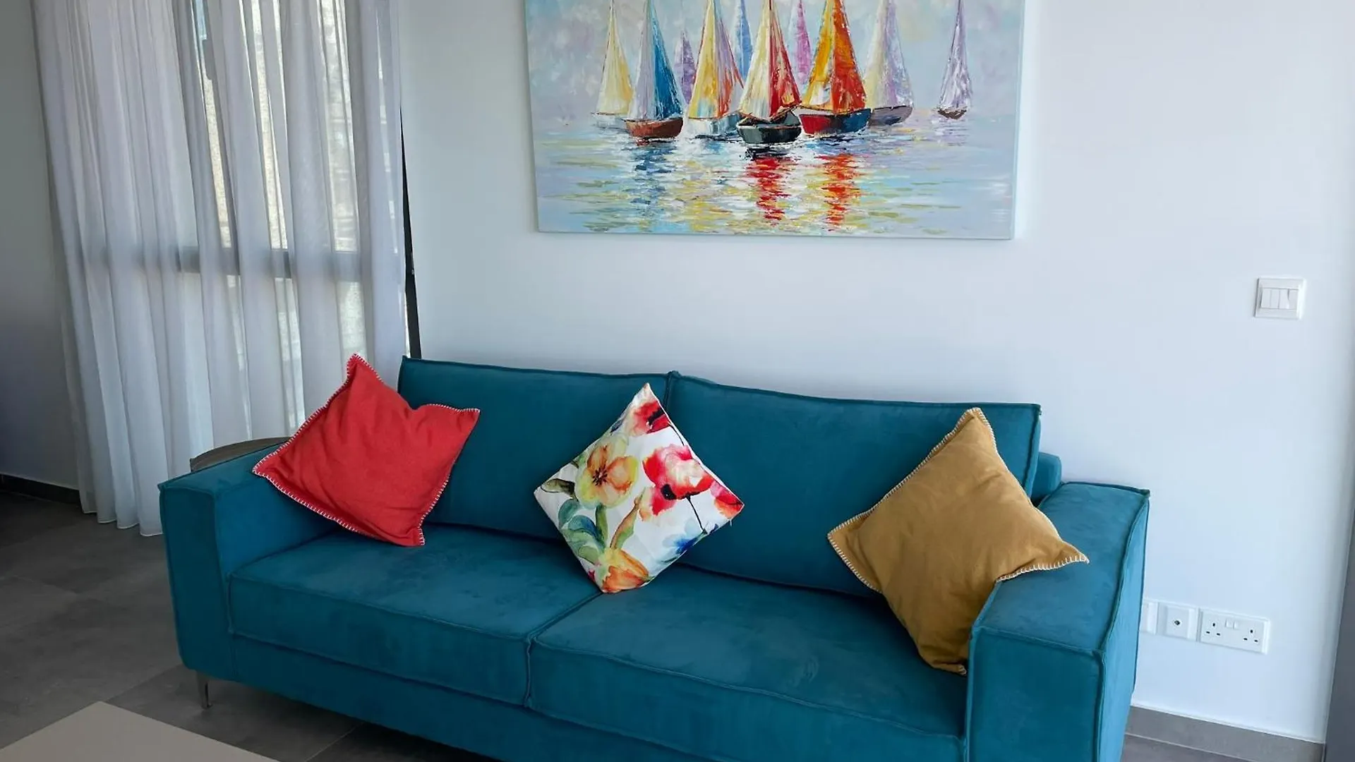 Gaia Seaview Apartment 1 Larnaca 0*,